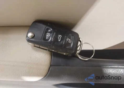 2014 Volkswagen Jetta 1.8T Sel from USA, damaged, VIN 3VWL07AJXEM378261